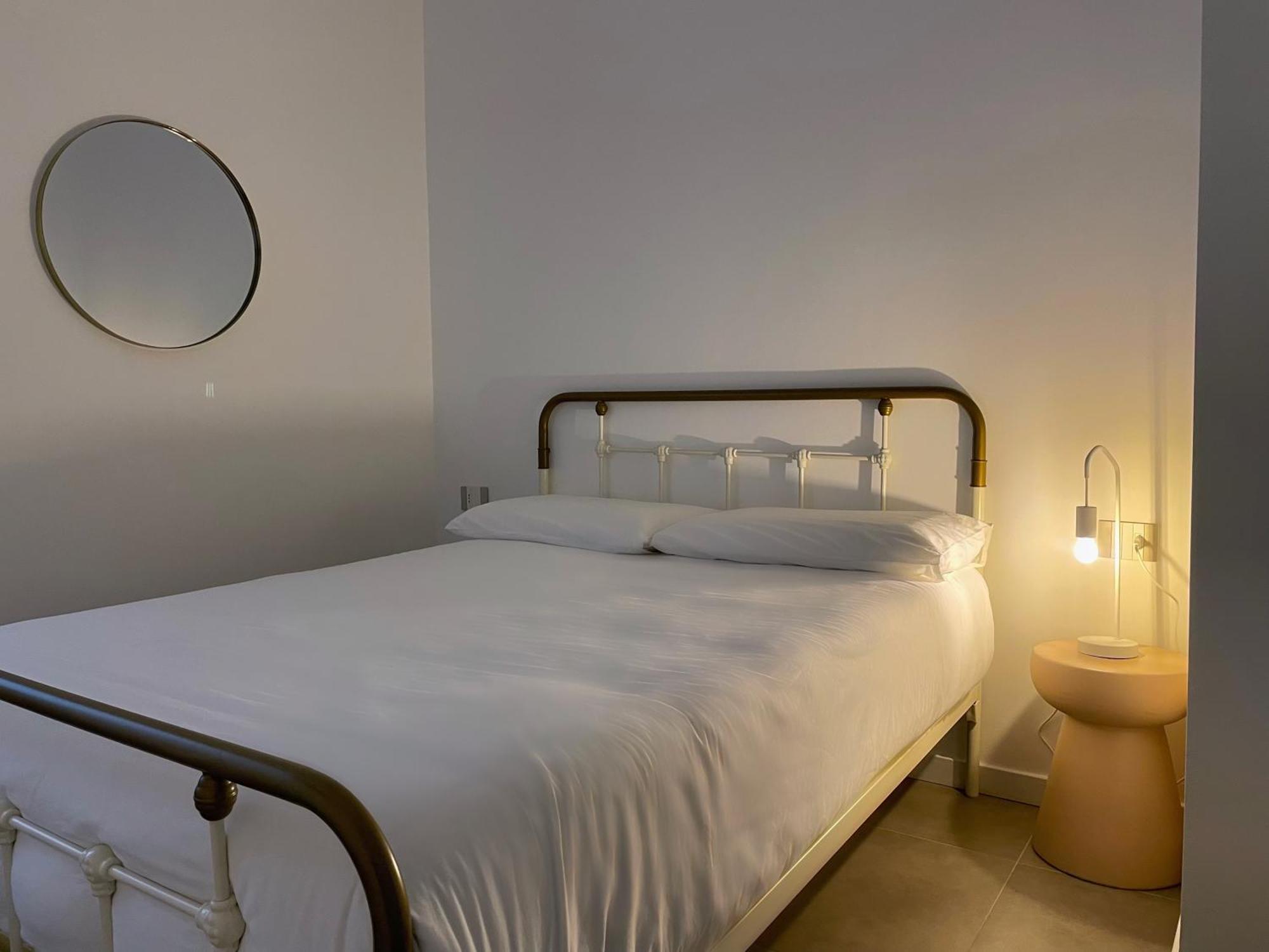 Domus Pyrus Apartments Pero Bagian luar foto